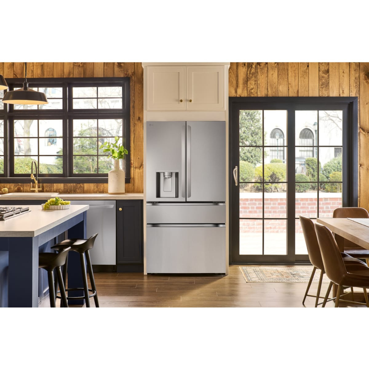 LG 36 in. Smart 4-Door French Door Refrigerator with 29 Cu. Ft. Capacity