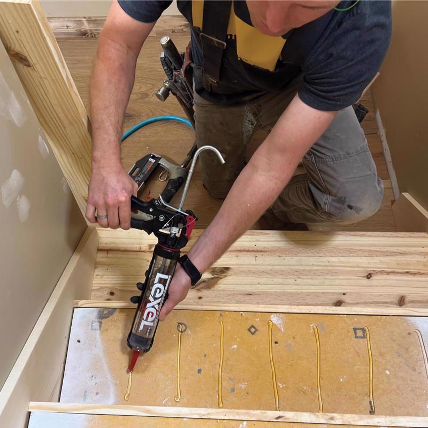 Sashco Lexel Clear Synthetic Rubber All Purpose Caulk 5 oz