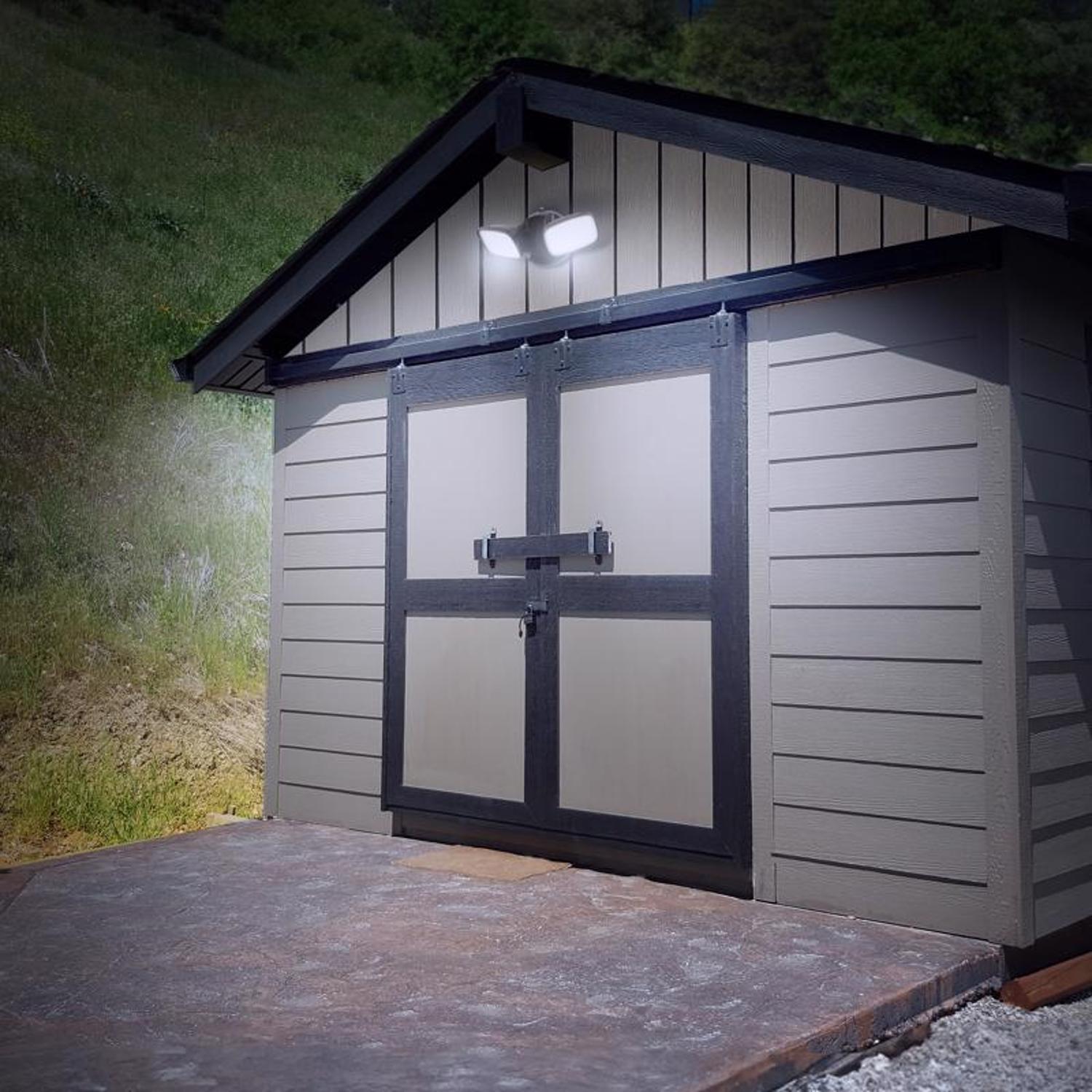 Feit LED Dusk to Dawn Hardwired LED Bronze Security Floodlight