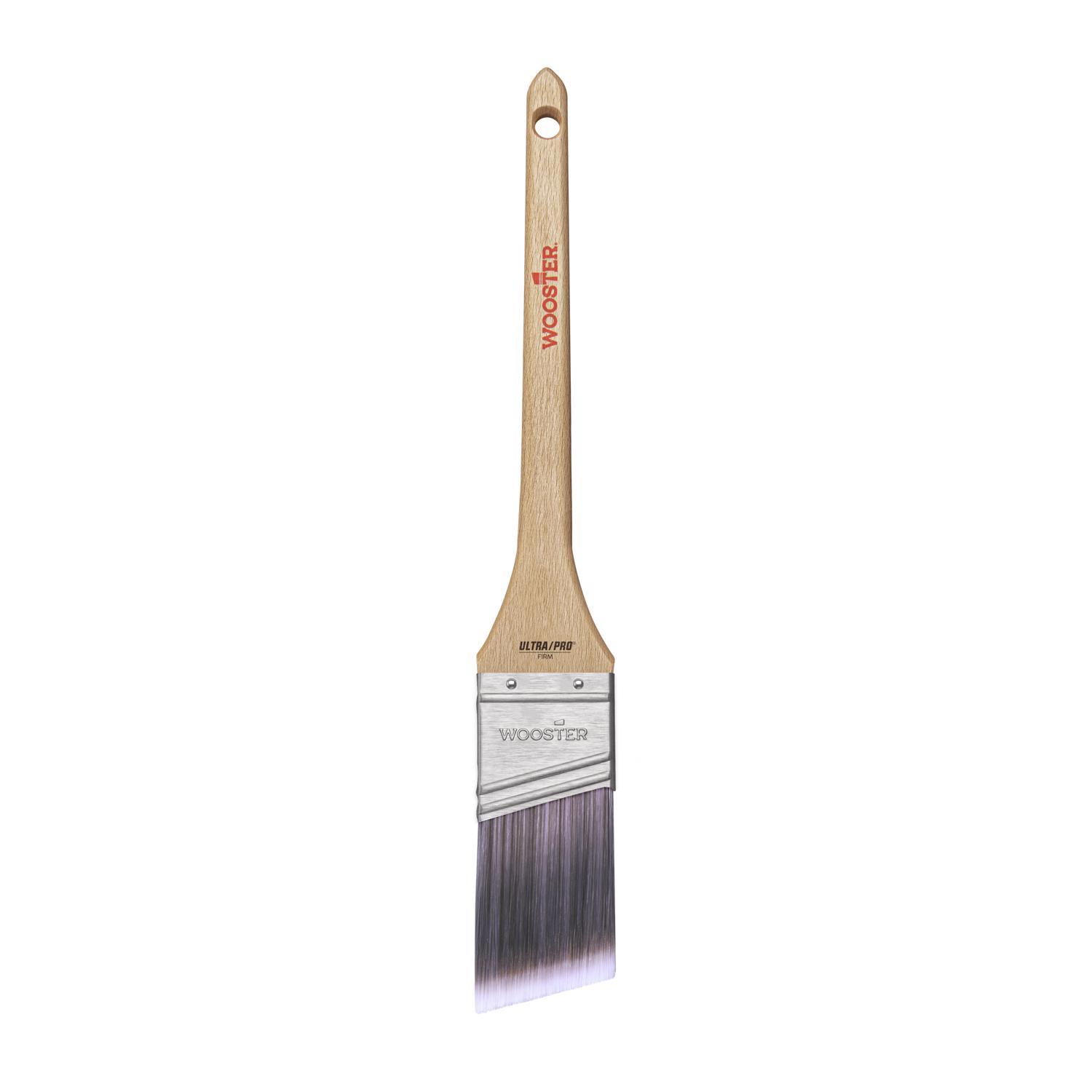 Wooster Ultra/Pro 1-1/2 in. Firm Angle Paint Brush