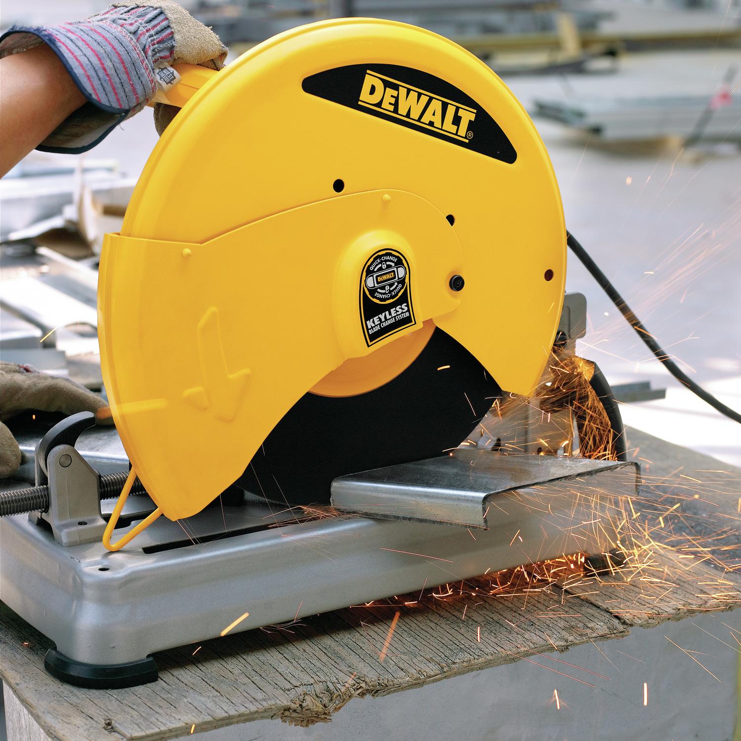 DeWalt 15 amps Corded 14 in. Chop Saw