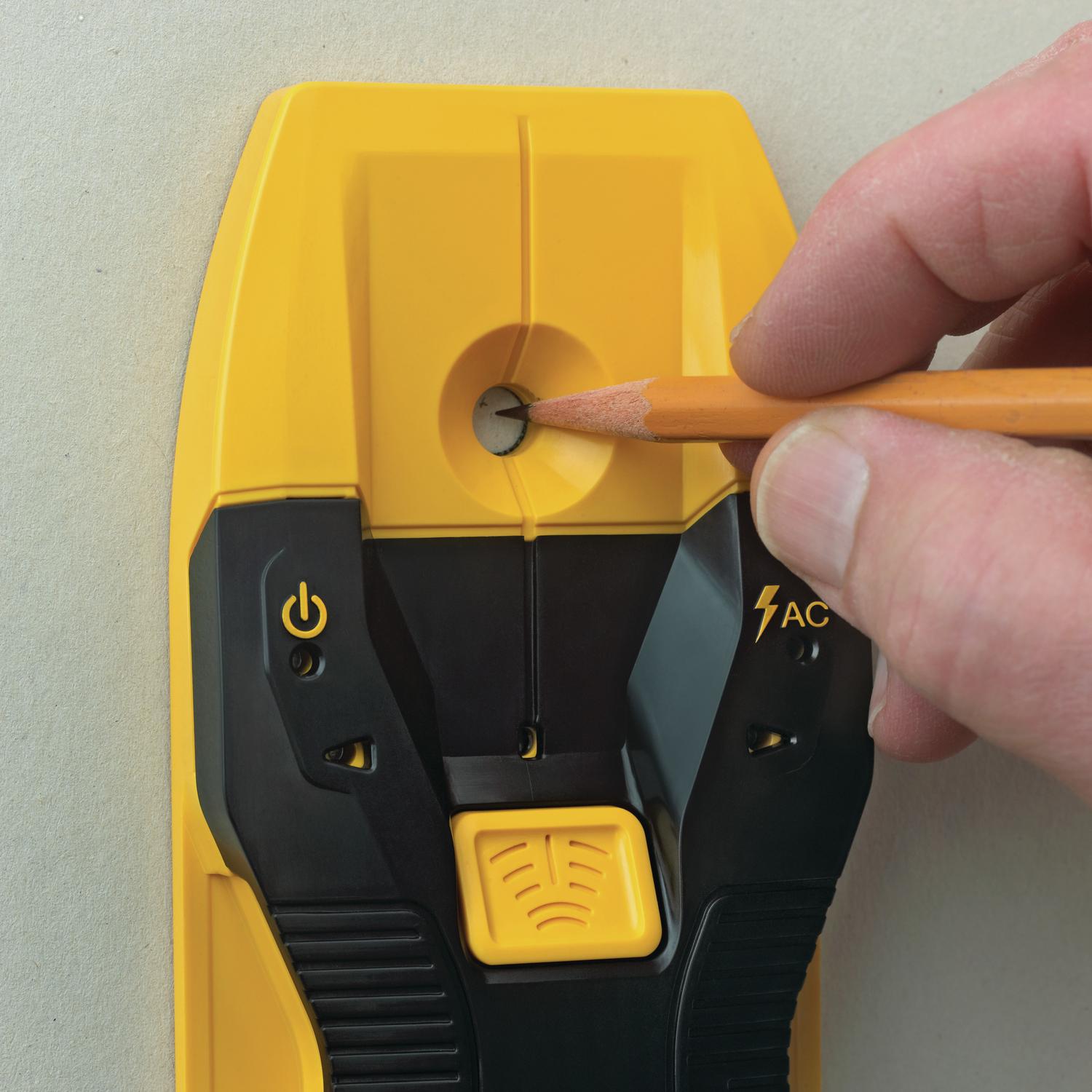 DeWalt DW0100 6.3 in. L X 4.2 in. W Stud Finder 3/4 in. 1 pc