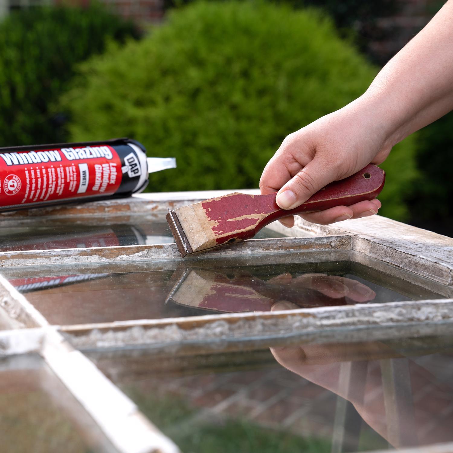 DAP White Latex Window Glazing 10.1 oz