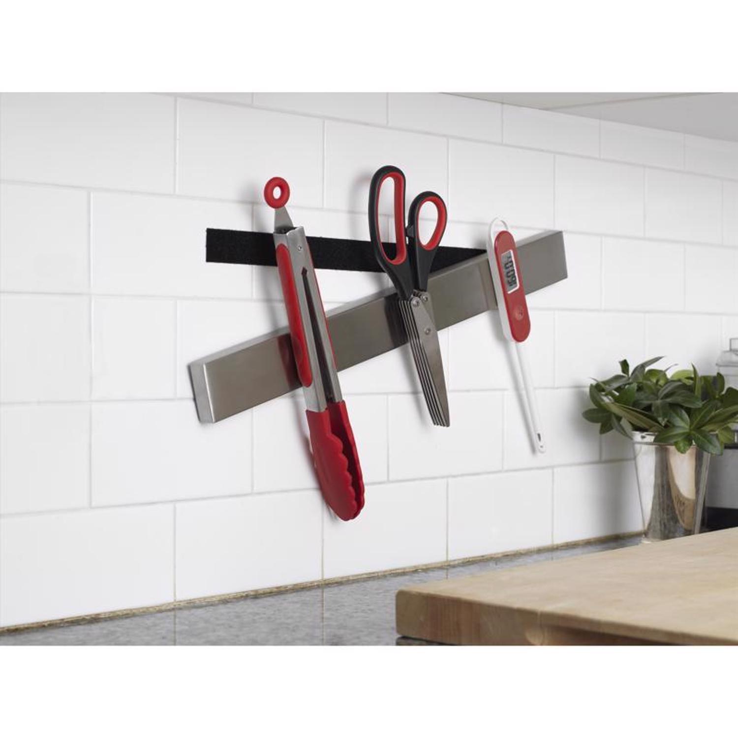 VELCRO Brand Medium Nylon Hook and Loop Fastener 3 ft. L 1 pk