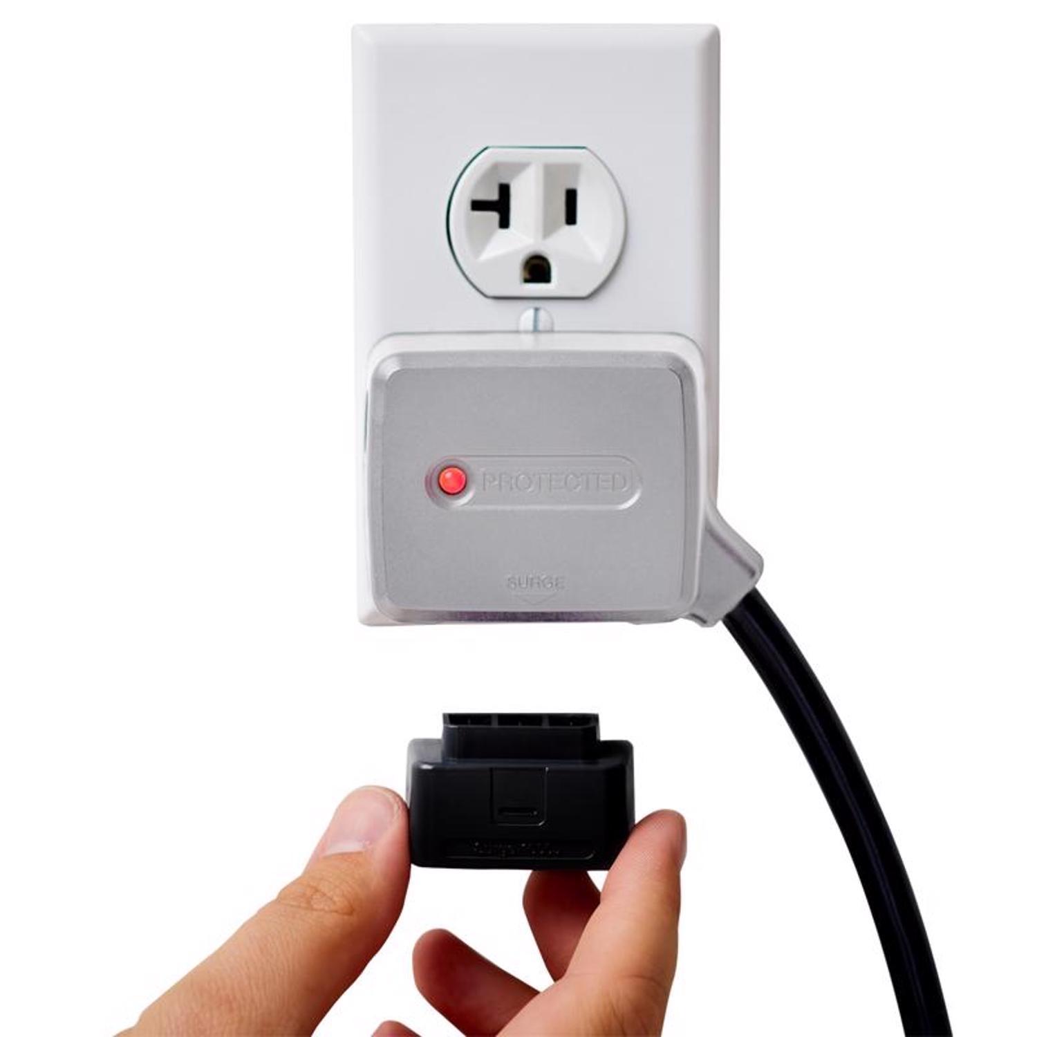 Charg SurgeSwap 6 ft. L 1 outlets Surge Protector Black 1000 J