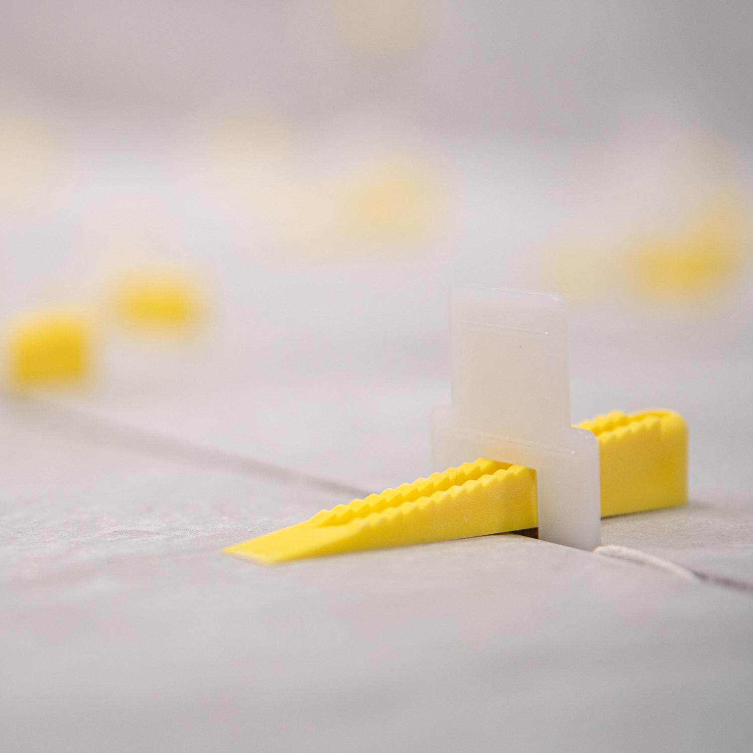 QEP Lash 2 in. H Plastic Wedge Leveling Tool 300 pc