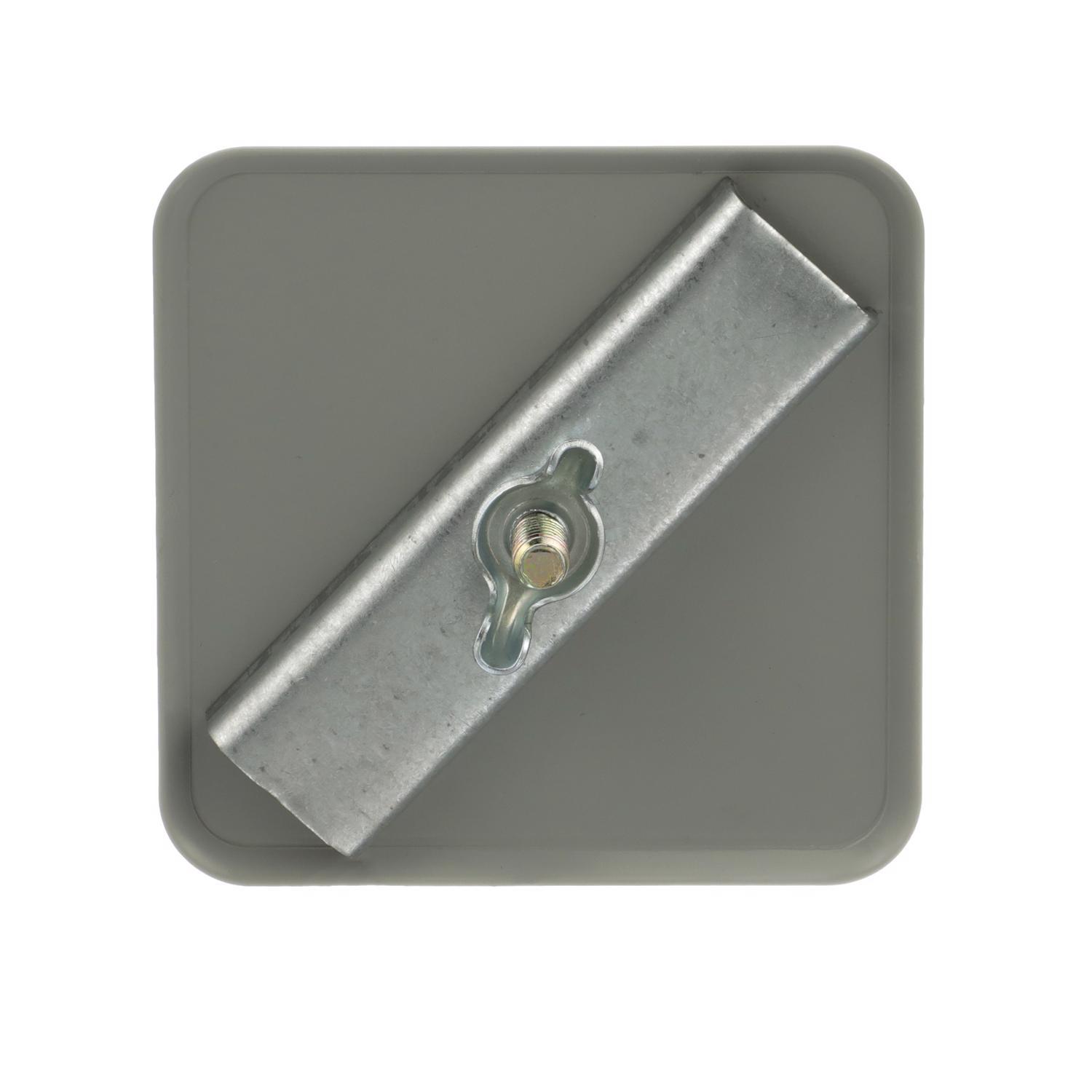 Eaton Bolt-On Small in. Hub Closure Plate For Meter Socket