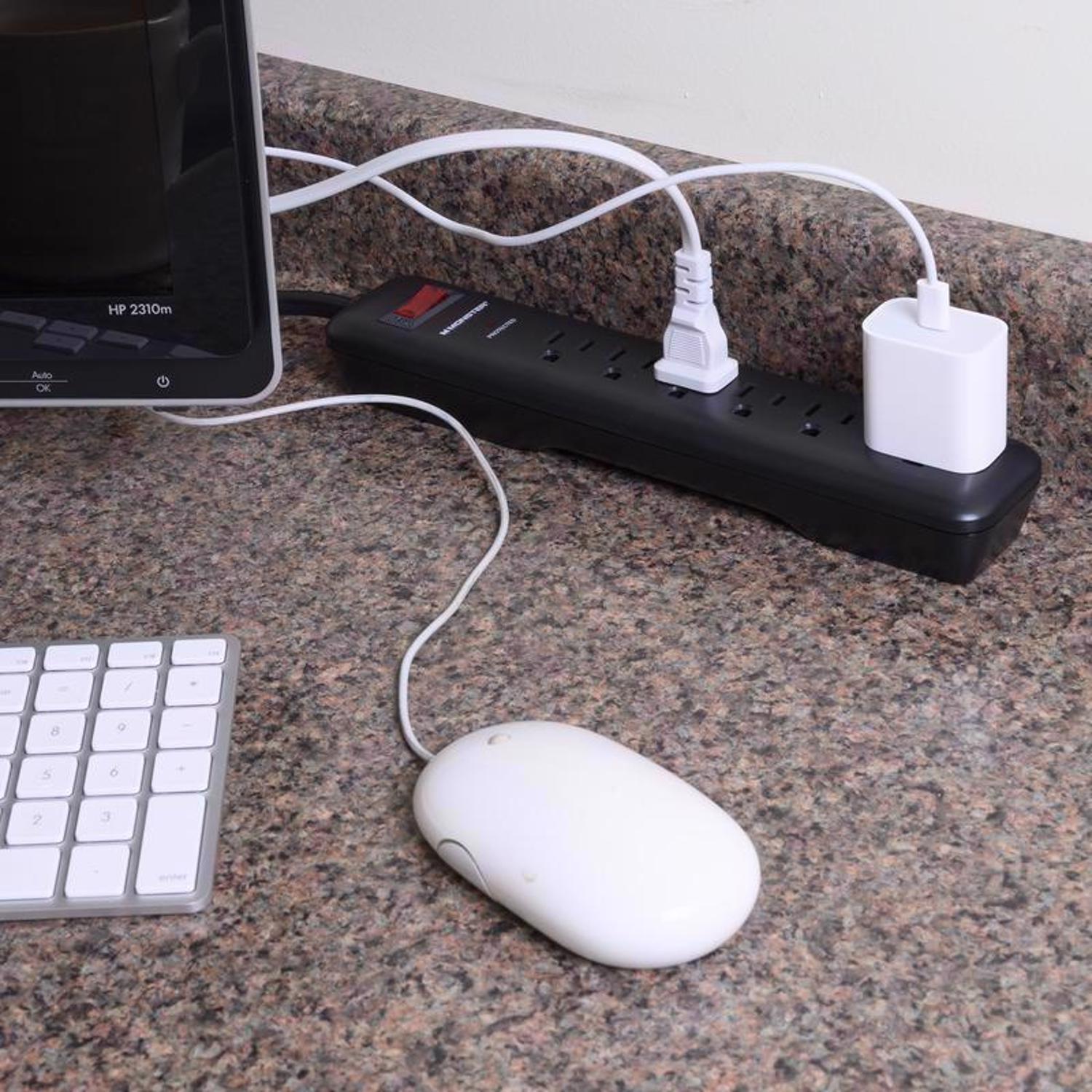 Monster Just Power It Up 4 ft. L 6 outlets Surge Protector Black 1080 J