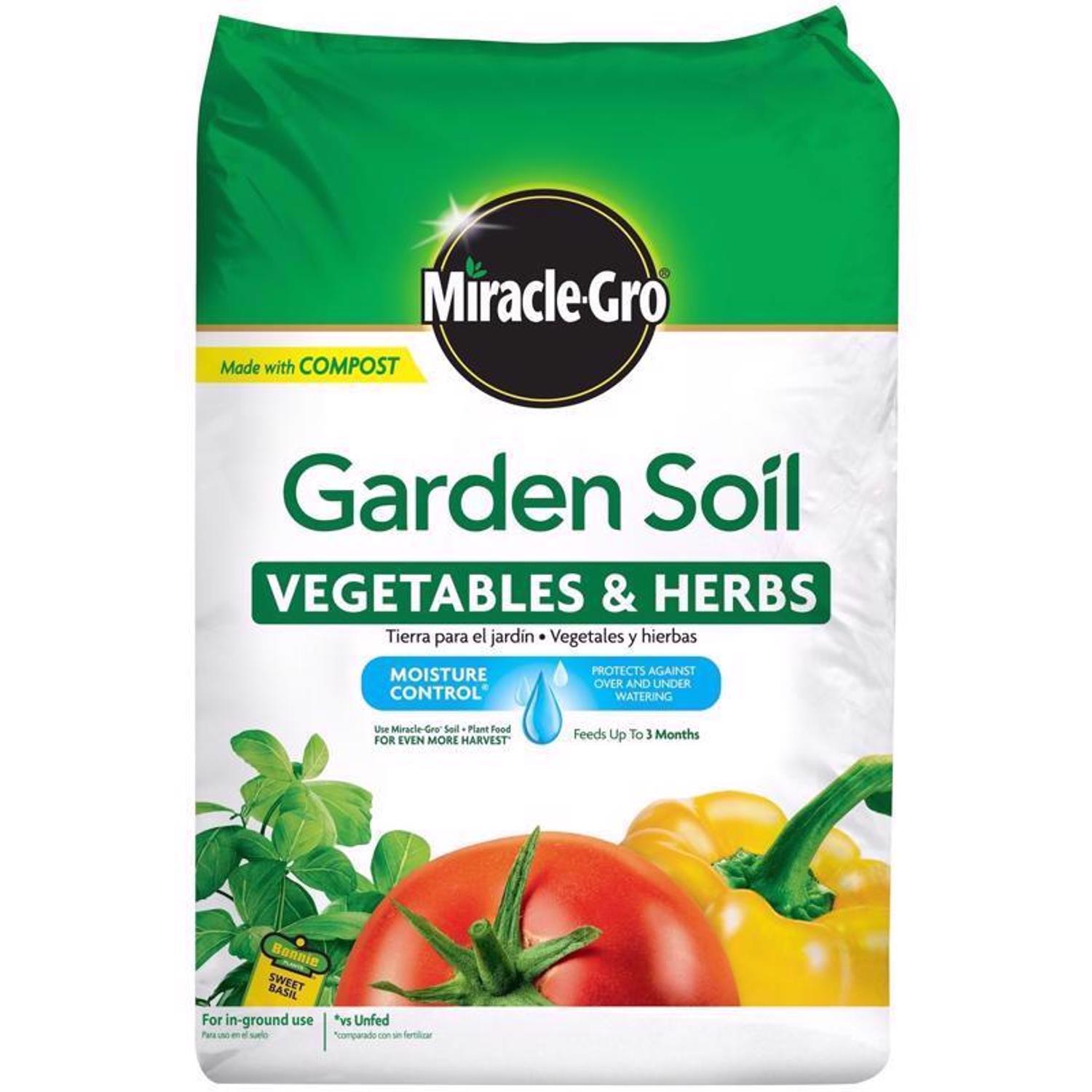 Miracle-Gro Fruit and Vegetable Garden Soil 1.5 cu ft | Stine Home