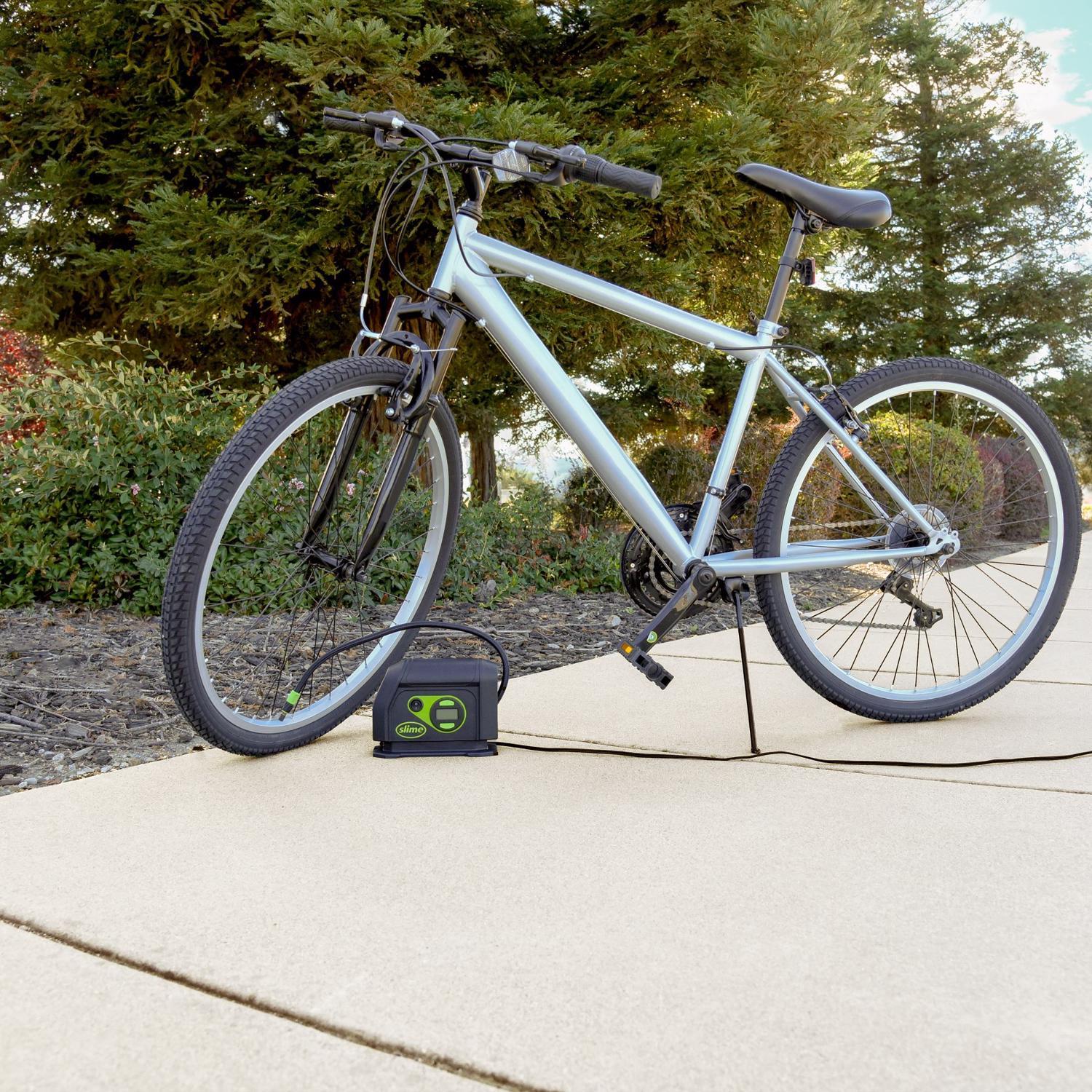 Slime 12 V Tire Inflator/Gauge