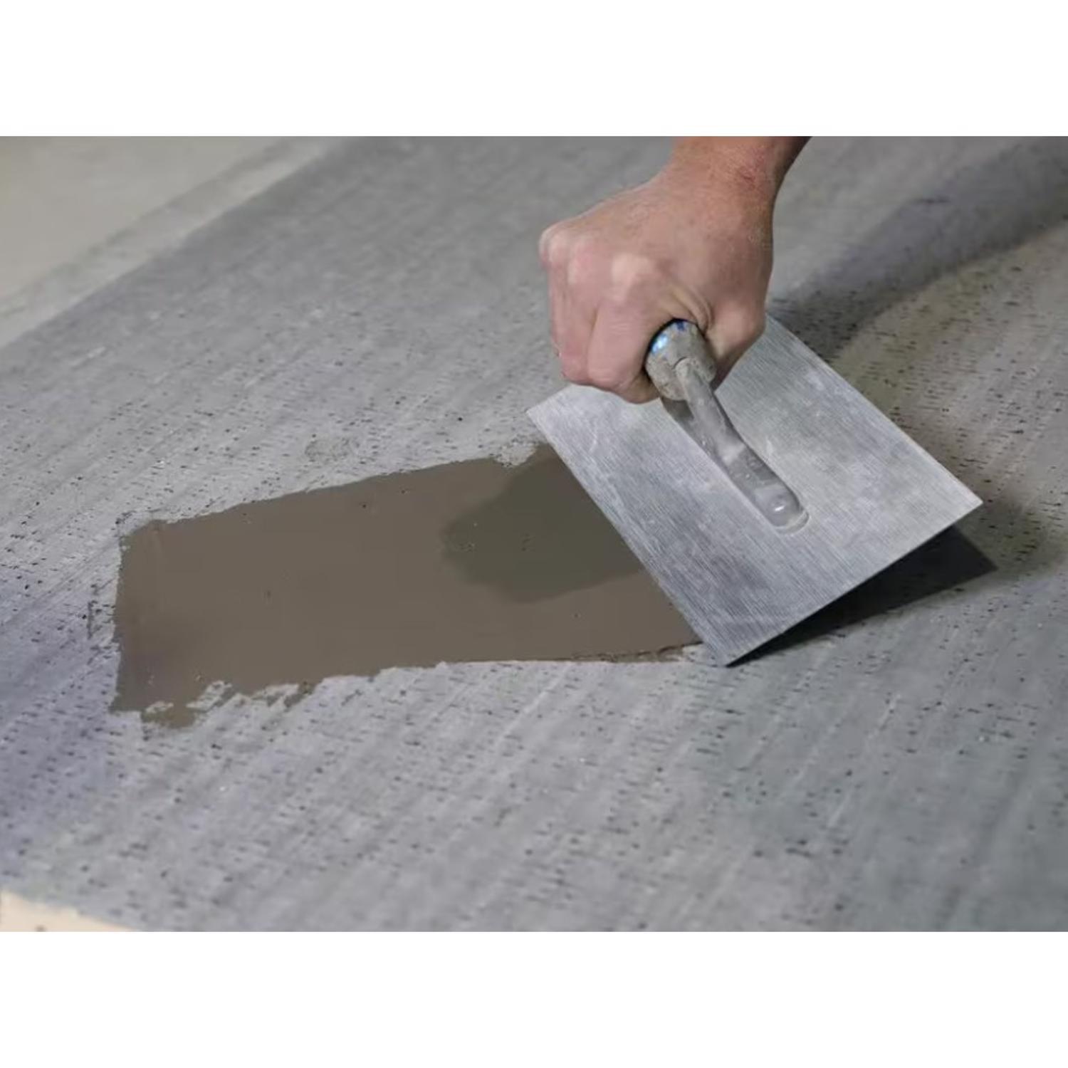 Henry 549 Feather Finish Gray Underlayment Patch and Skimcoat 7 lb