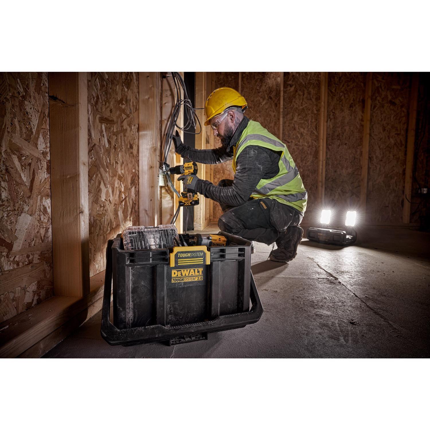 DeWalt ToughSystem 2.0 4000 lm LED Dual Power Handheld Work Light
