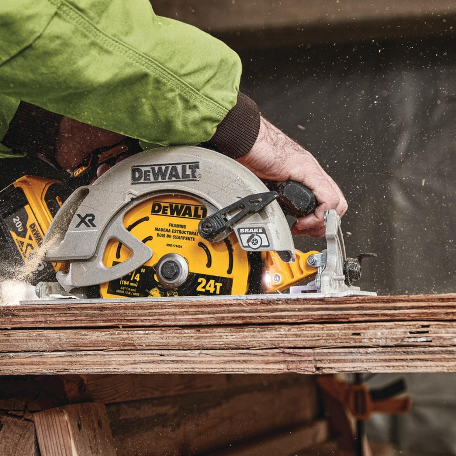 DeWalt 7-1/4 in. D X 5/8 in. Tungsten Carbide Circular Saw Blade Set 24 teeth 2 pk