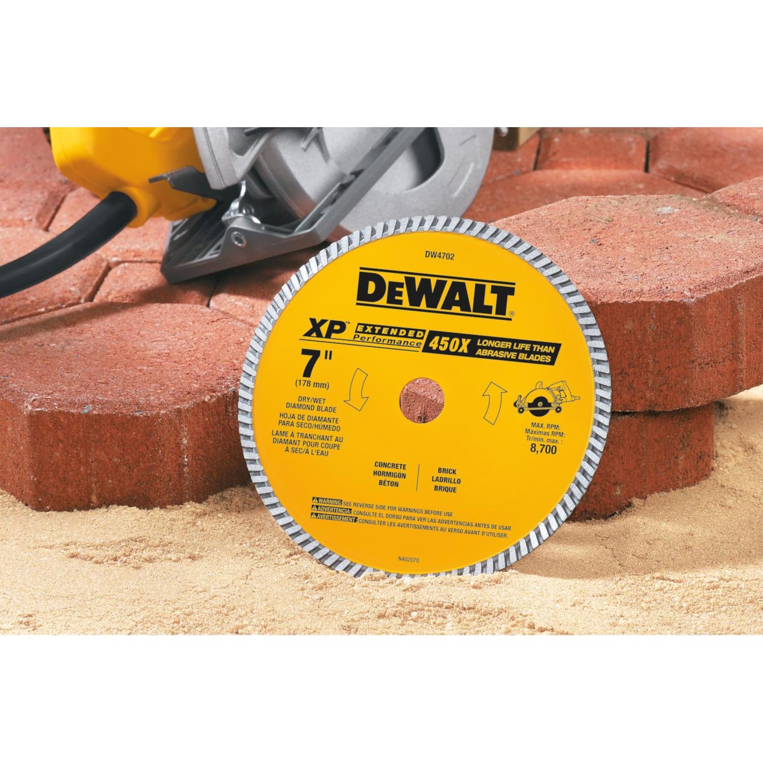 DEWALT 7 in. D X 5/8 in. XP Extended Performance Diamond Masonry Blade 1 pk