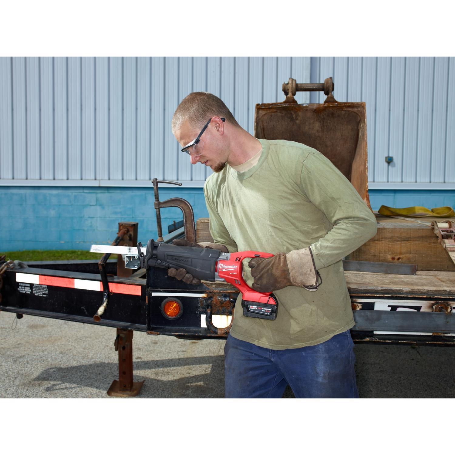 Milwaukee The Torch 9 in. Metal Demo Reciprocating Saw Blade 10 TPI 1 pk