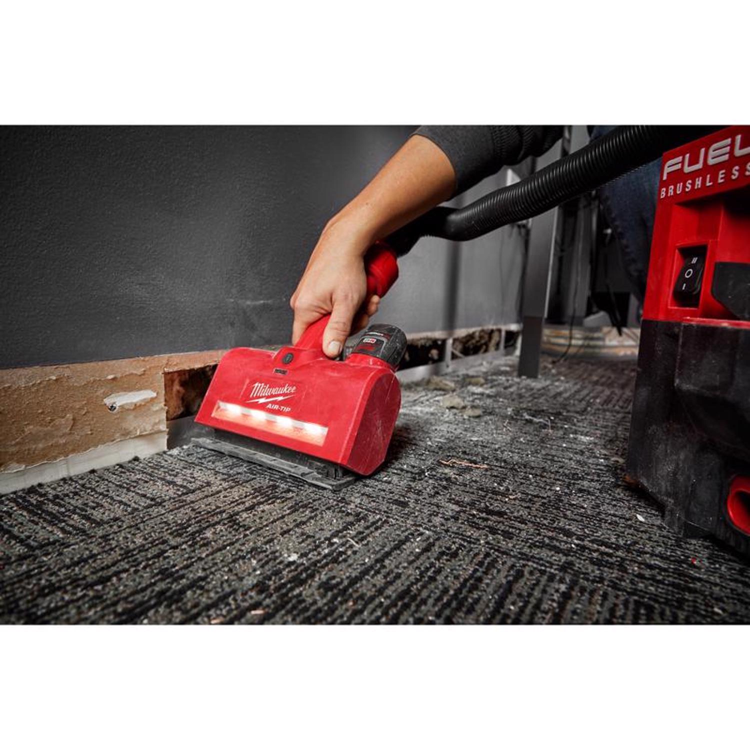 Milwaukee M12 AIR-TIP 1-1/4 in. - 2-1/2 in. Shop Utility Wet/Dry Vac Nozzle 1 pc