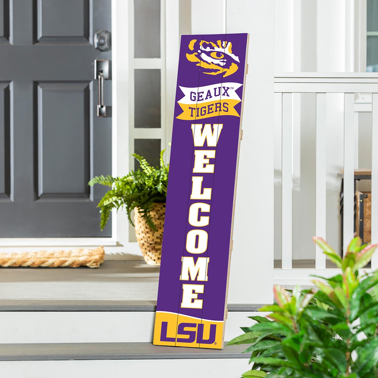 Evergreen Louisiana State University Large Single Sided Leaner, 47 in.