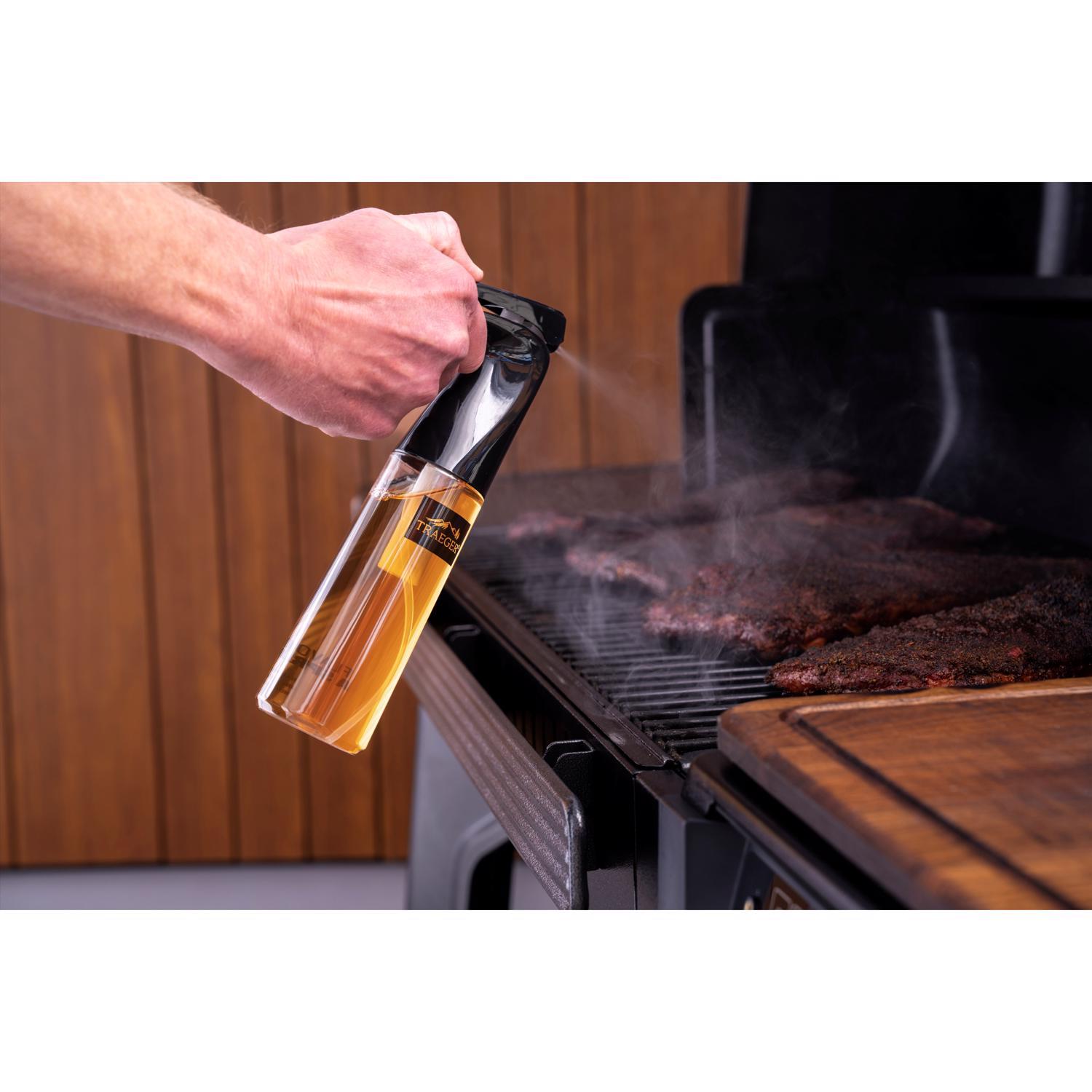 Traeger Black/Clear Basting Bottle