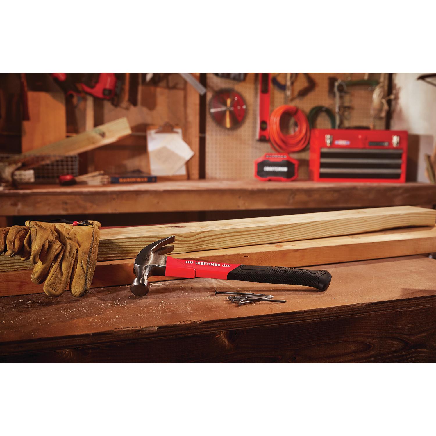 CRAFTSMAN 16 oz Smooth Face General Purpose Claw Hammer 10.75 in. Fiberglass Handle