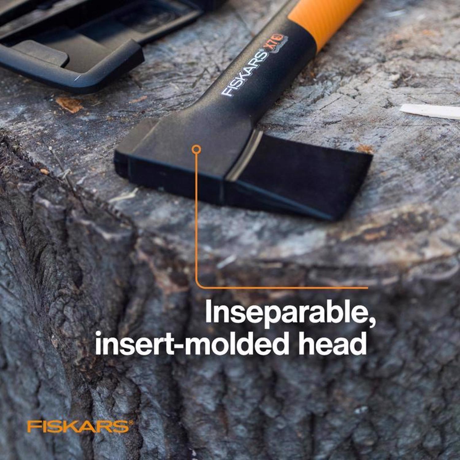 Fiskars X7 1.41 lb Single Bit Splitting Hatchet Fiberglass Handle