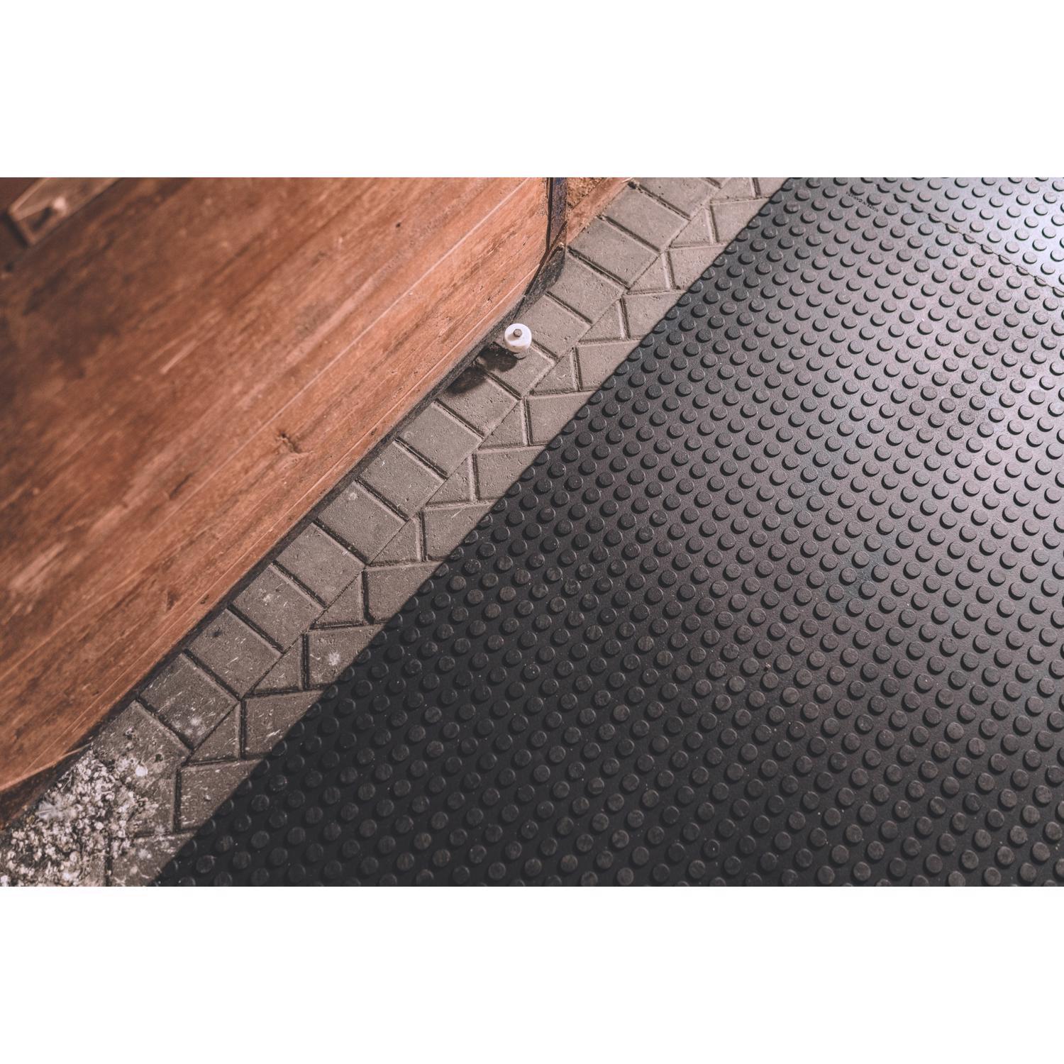 Red Barn 48 in. W X 72 in. L Black Heavy Duty Stall Rubber Utility Mat