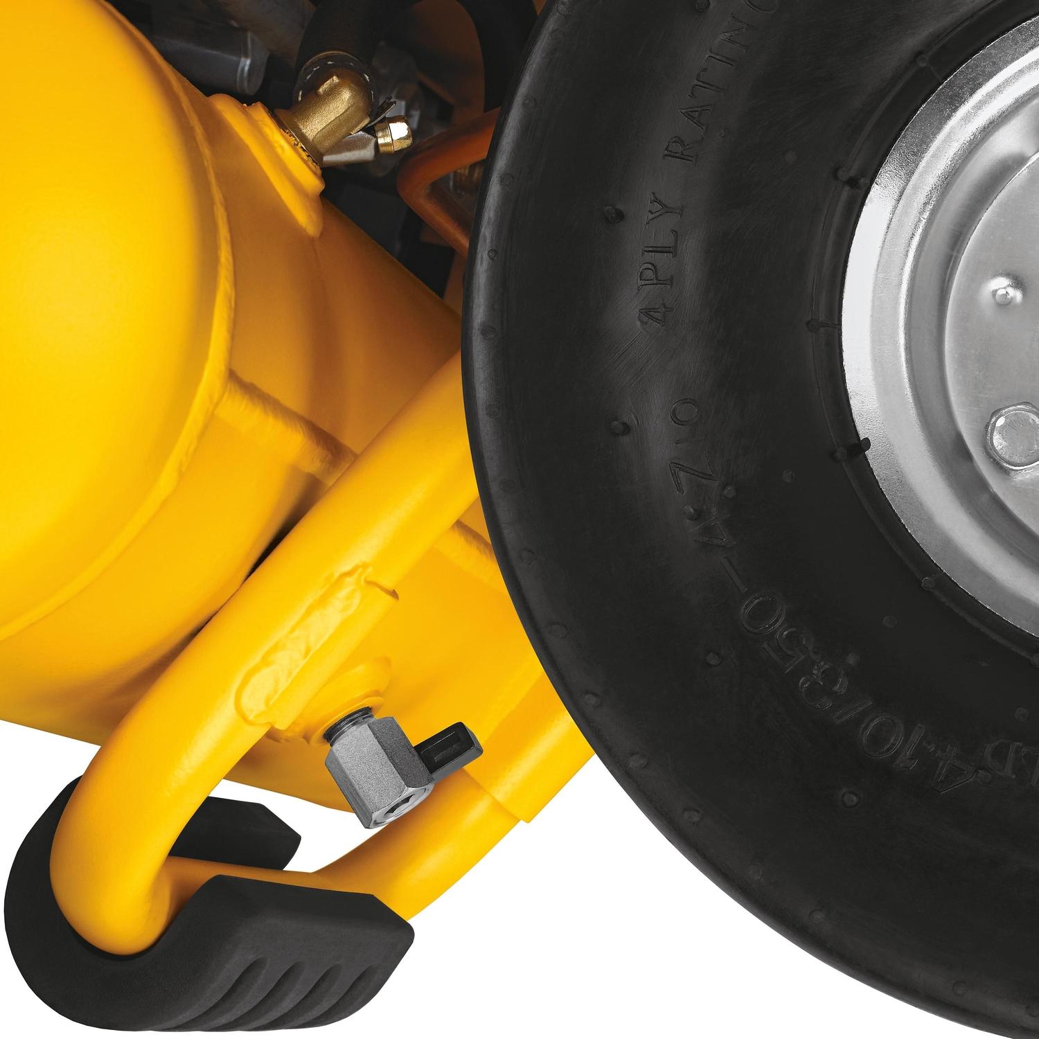 DeWalt 4 gal Twin Stack Portable Air Compressor 125 psi 1.1 HP