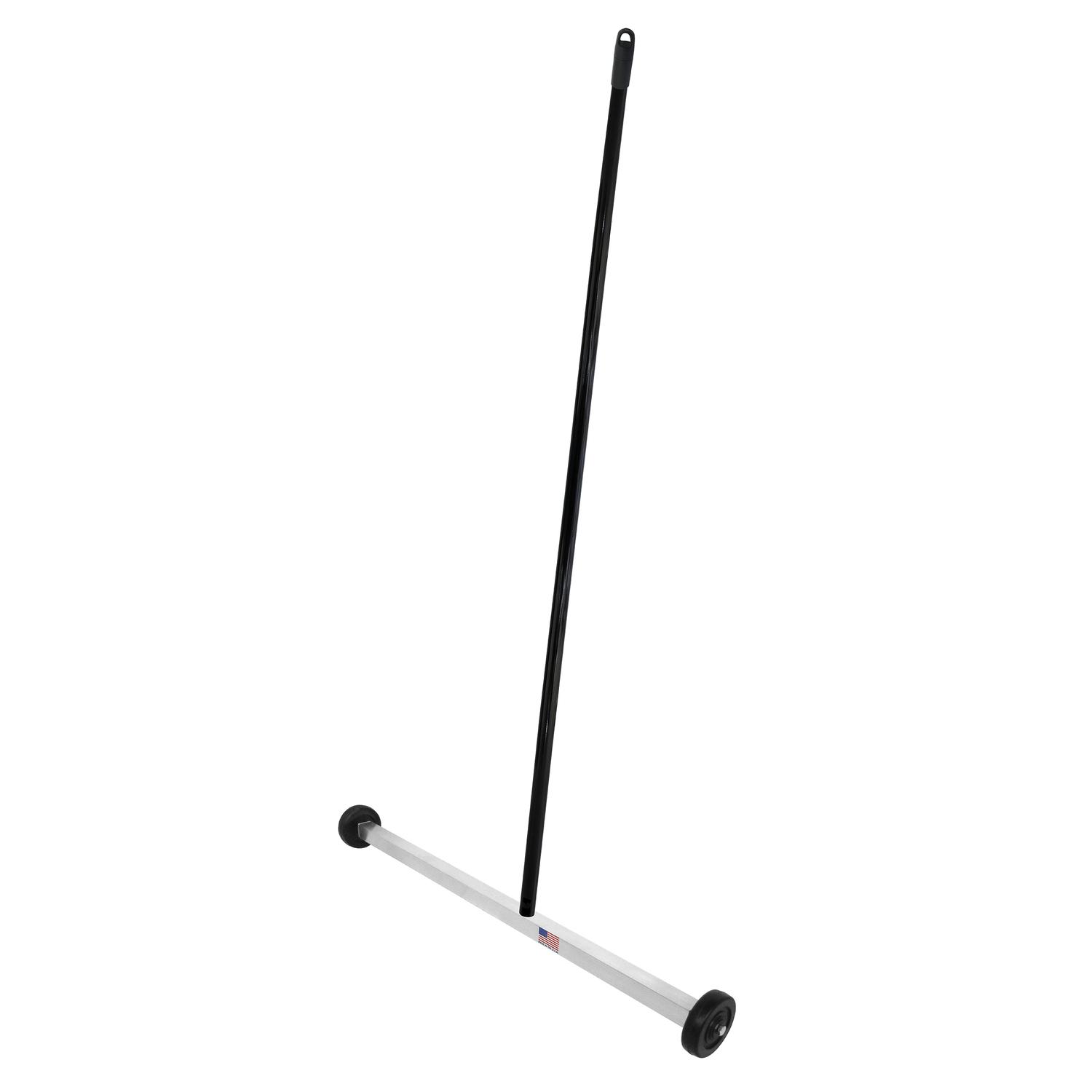 Magnet Source 43 in. L X 30 in. W Black/White Push-Type Magnetic Mini Sweeper 55 lb. pull 1 pc