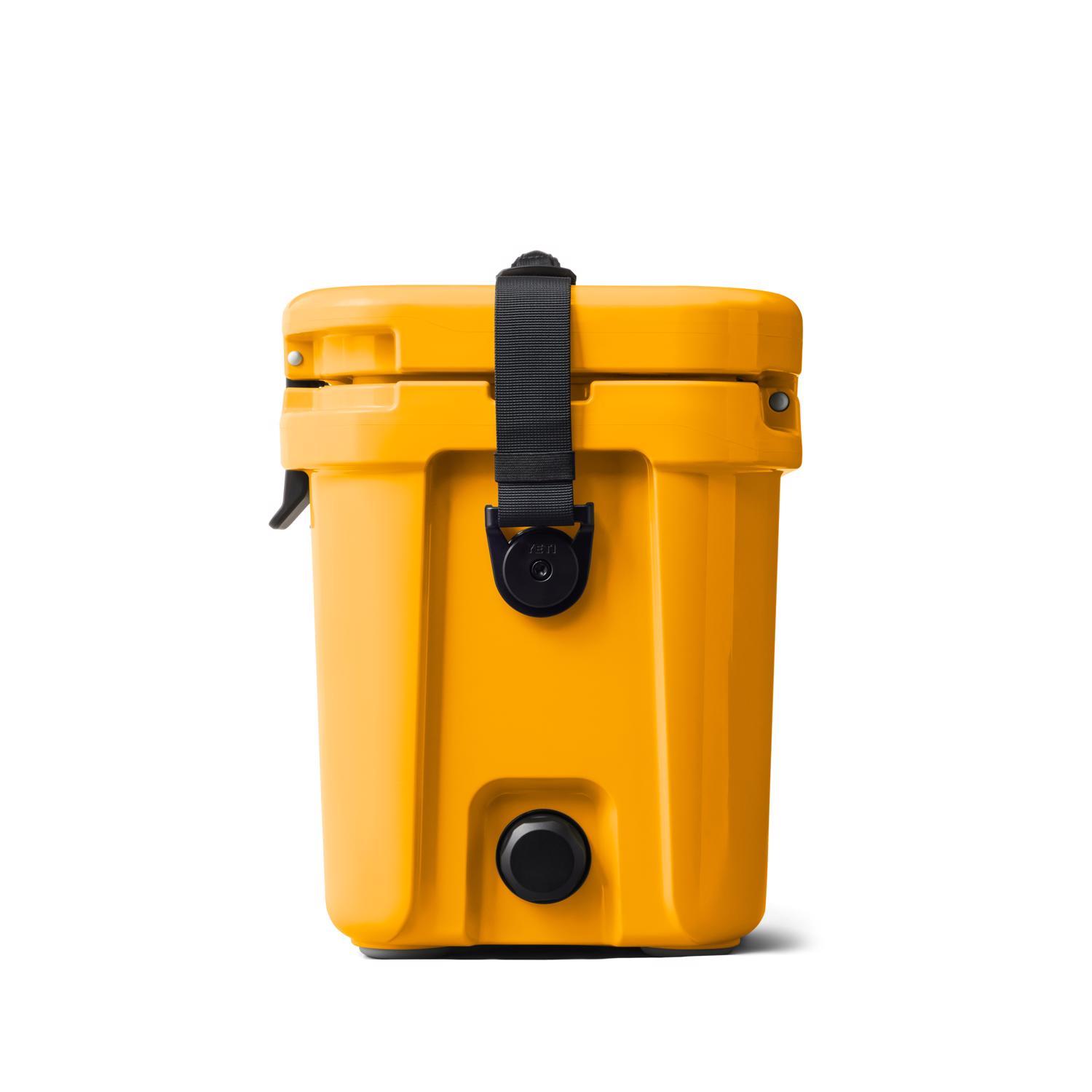 YETI Roadie 15 Alpine Yellow 15 qt Hard Cooler