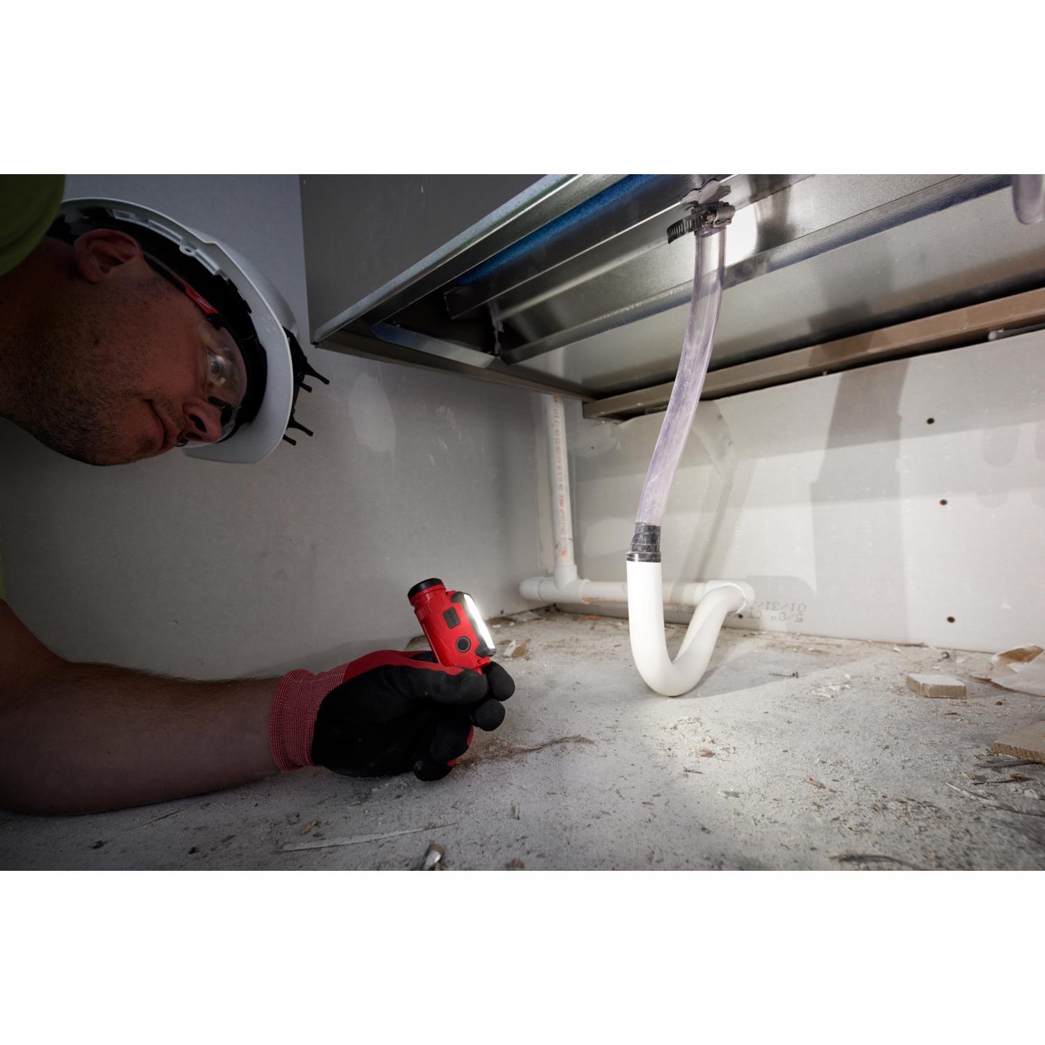 Milwaukee Redlithium 475 lm Black/Red LED Head Lamp