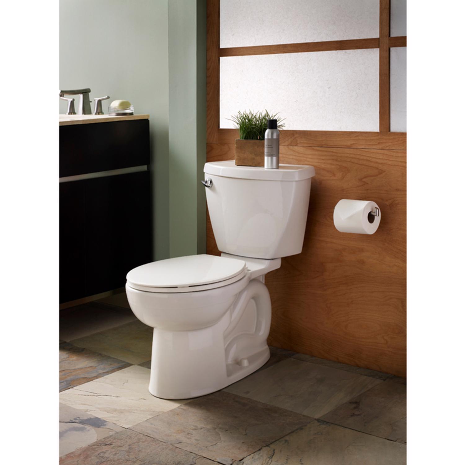 American Standard Cadet 3 Toilet-To-Go 1.28 gal White Round Complete Toilet