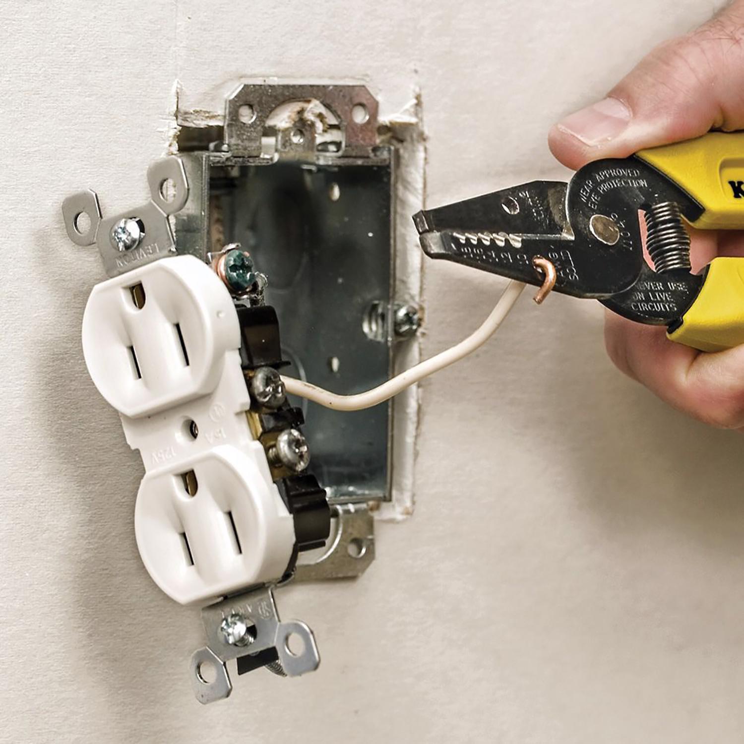 Klein Tools 18 Ga. 6-1/4 in. L Wire Stripper/Cutter