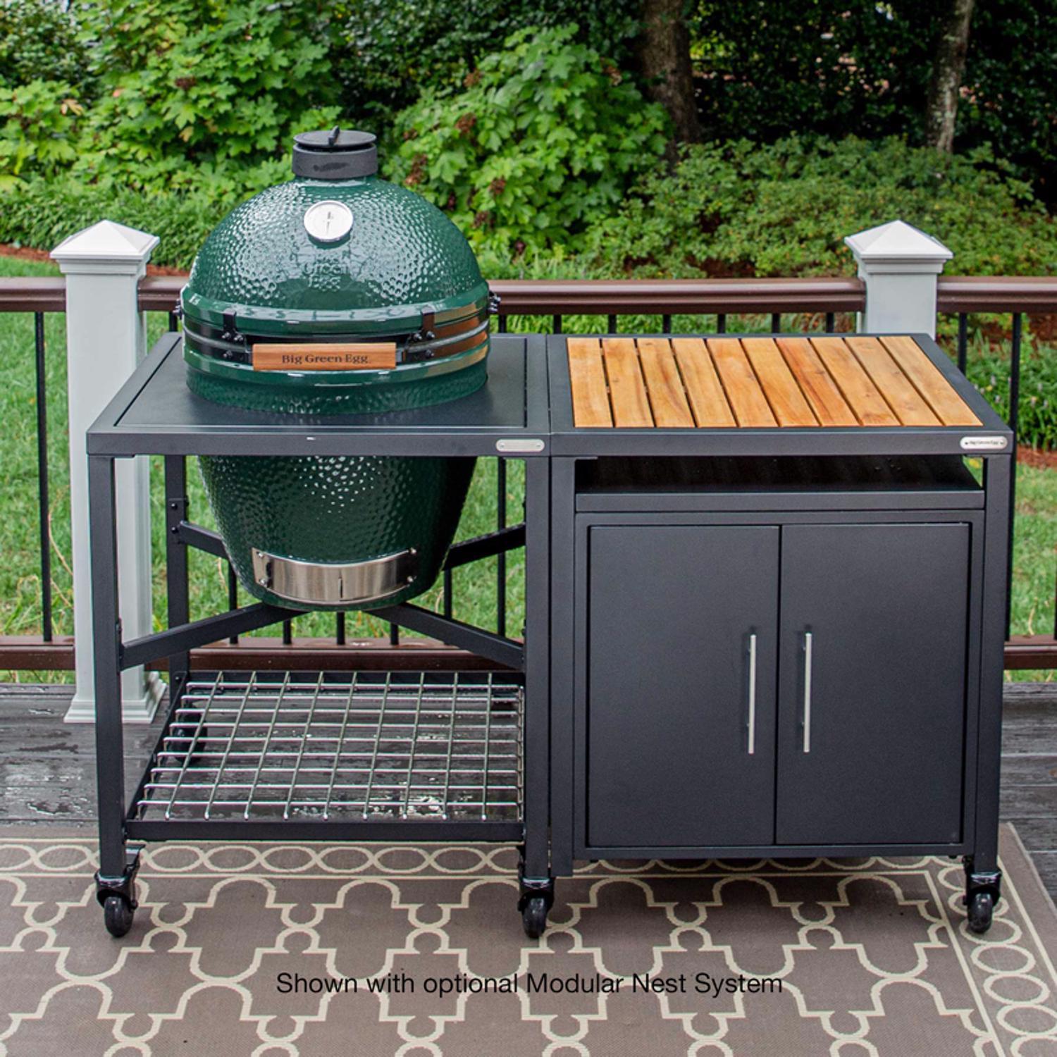 Big Green Egg 18.25 in. Large Charcoal Grill and Smoker Green