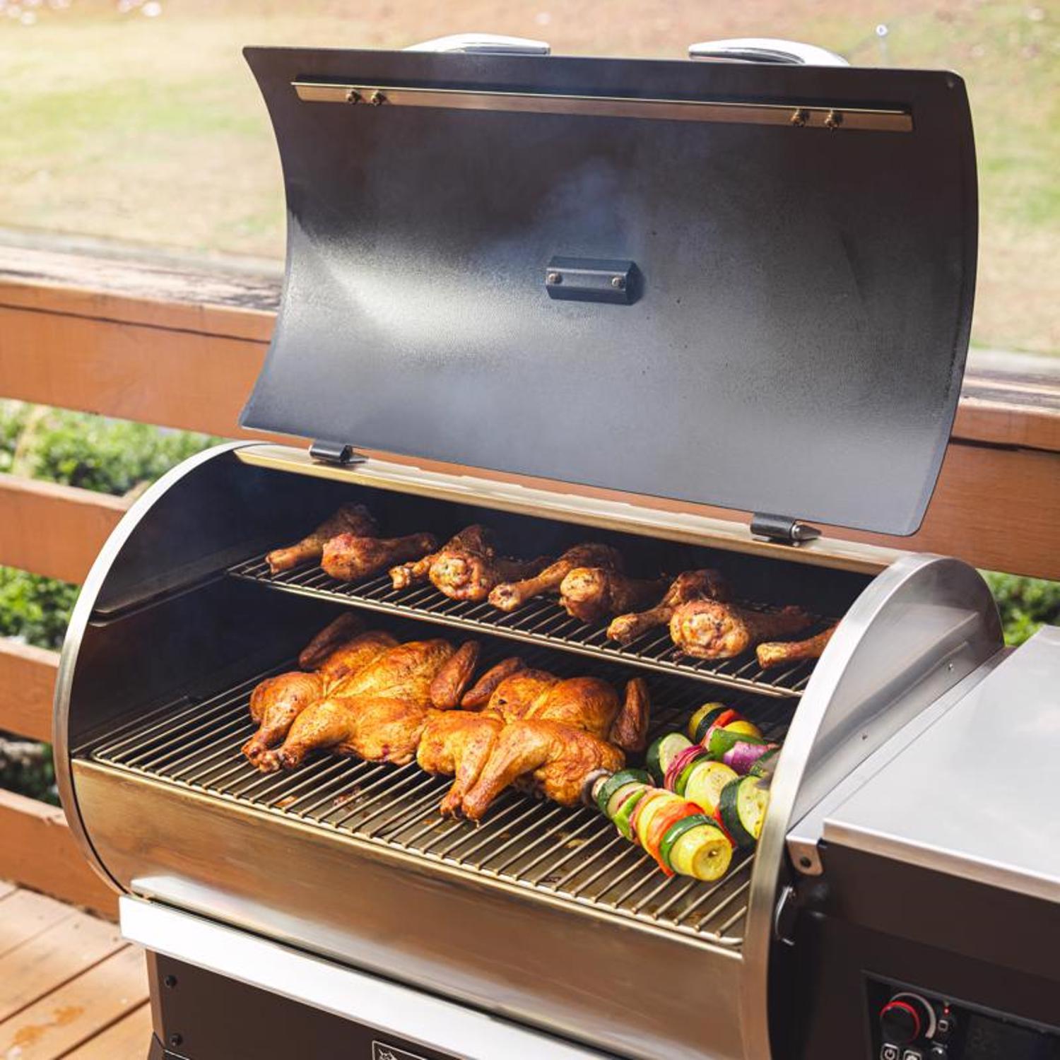 Recteq Deck Boss 800 Wood Pellet WiFi Grill and Smoker Black/Silver