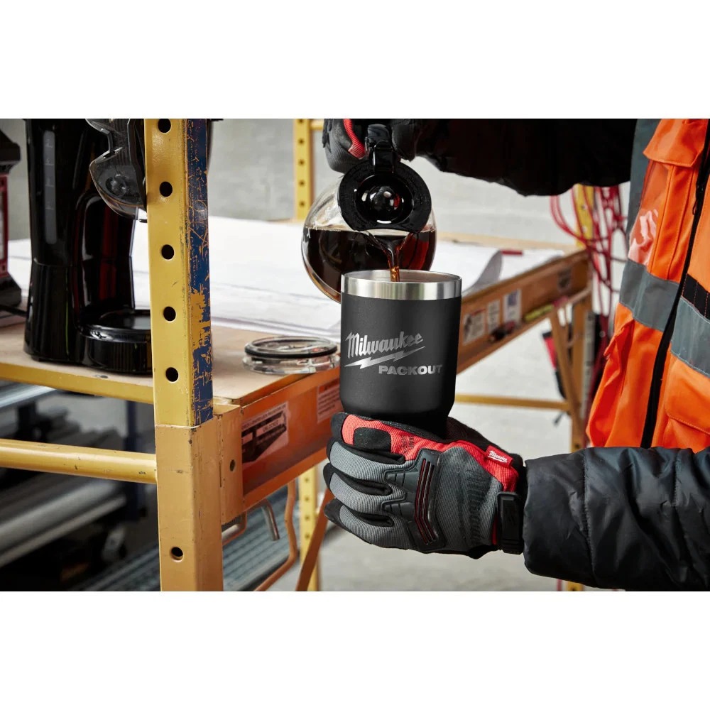 Milwaukee 48-22-8393B PACKOUT 30oz Durable Twist Lock Tumbler - Black