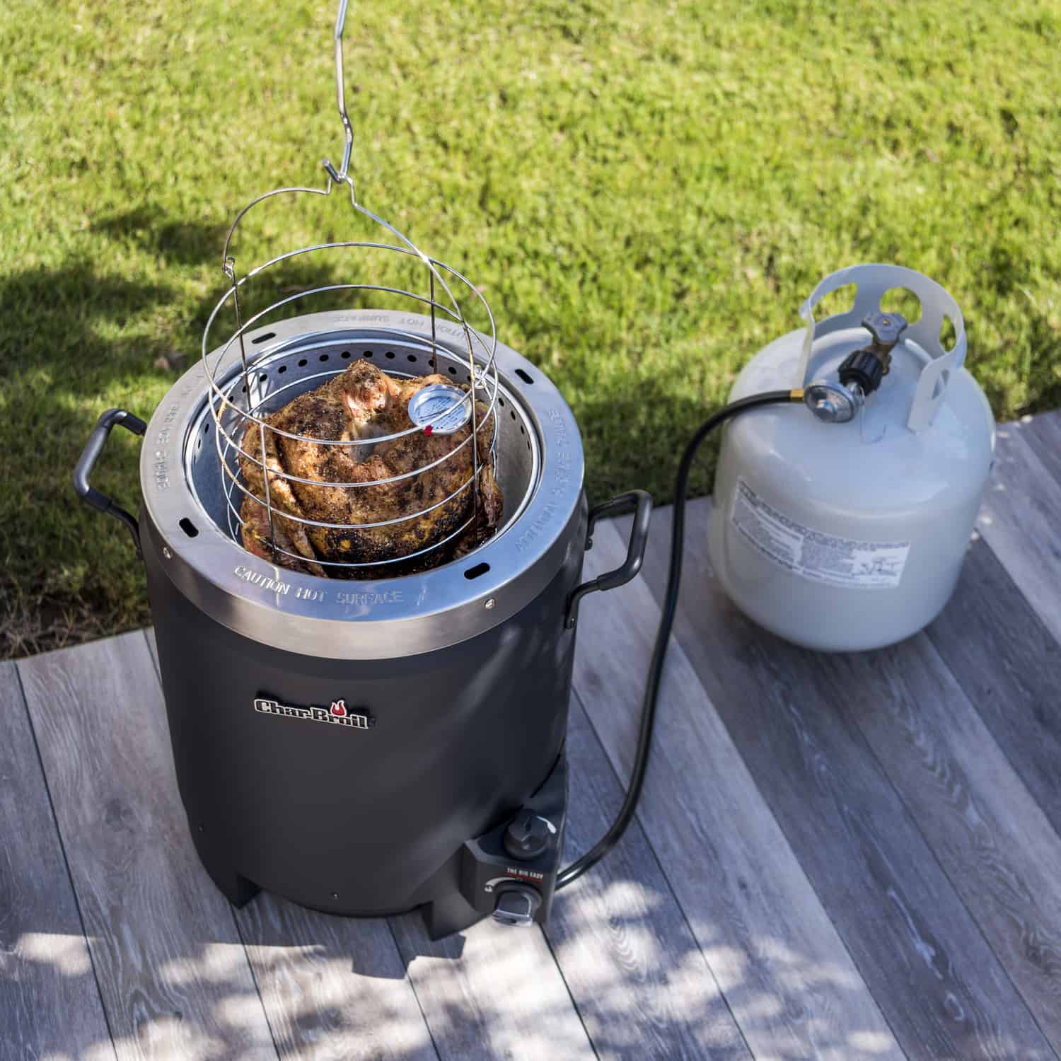 Char-Broil Big Easy Review: This Outdoor Turkey Fryer Is a Game-Changer