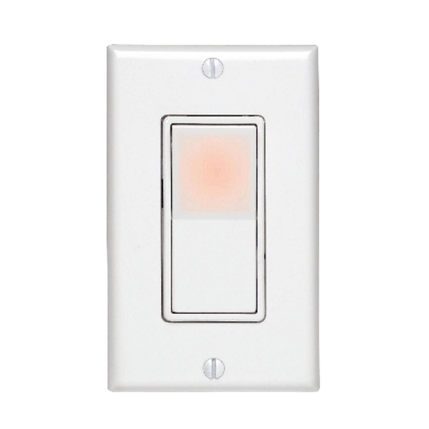 Leviton Decora 15 amps Three Pole 3-Way Illuminated Rocker Switch White 1 pk