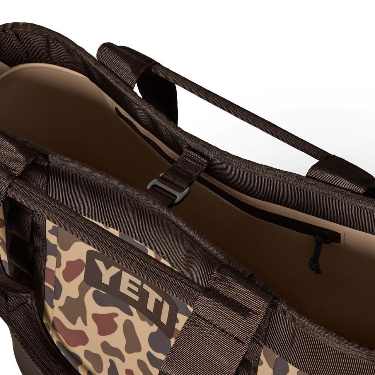 YETI Camino 35 Carryall 35 L Wetlands Camo Tote