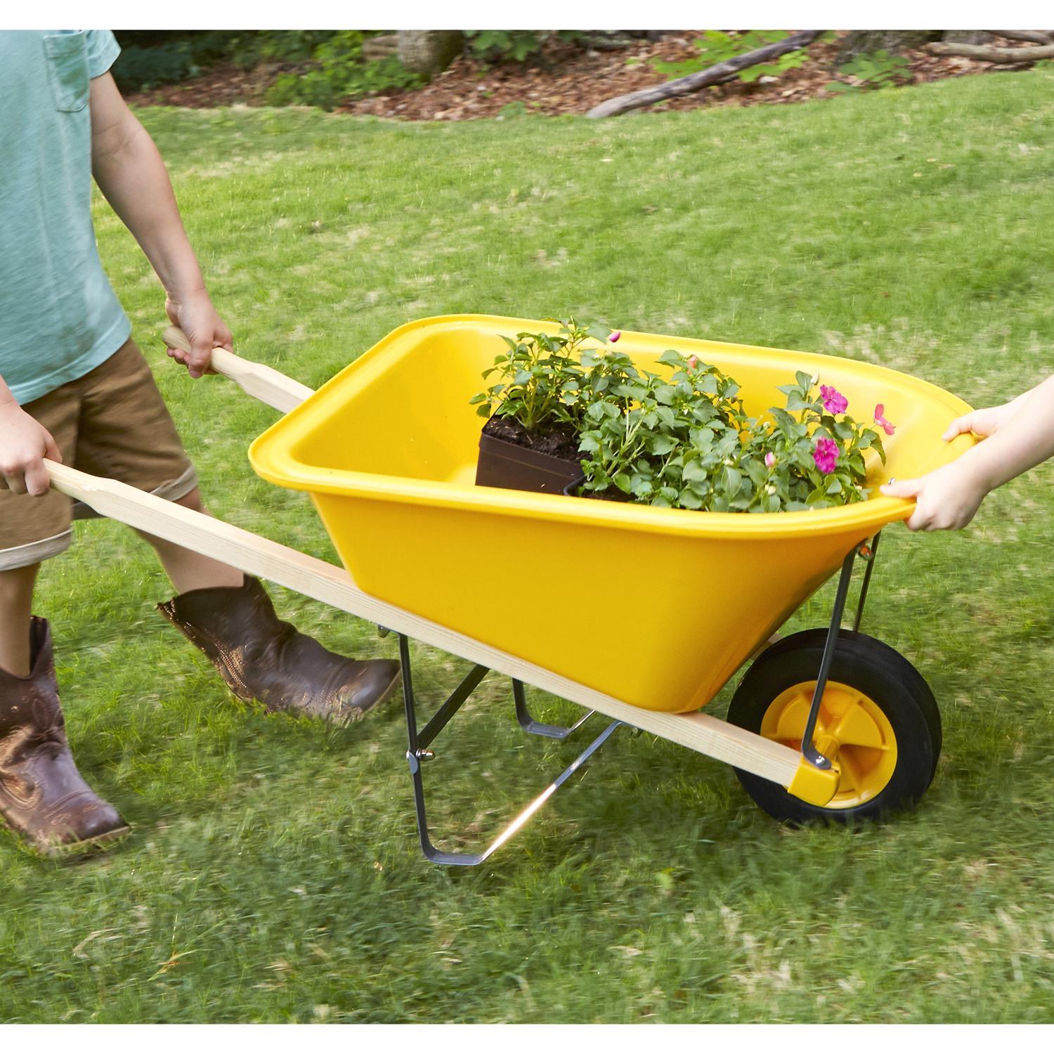 True Temper Poly Kid's Wheelbarrow 1.25 cu ft