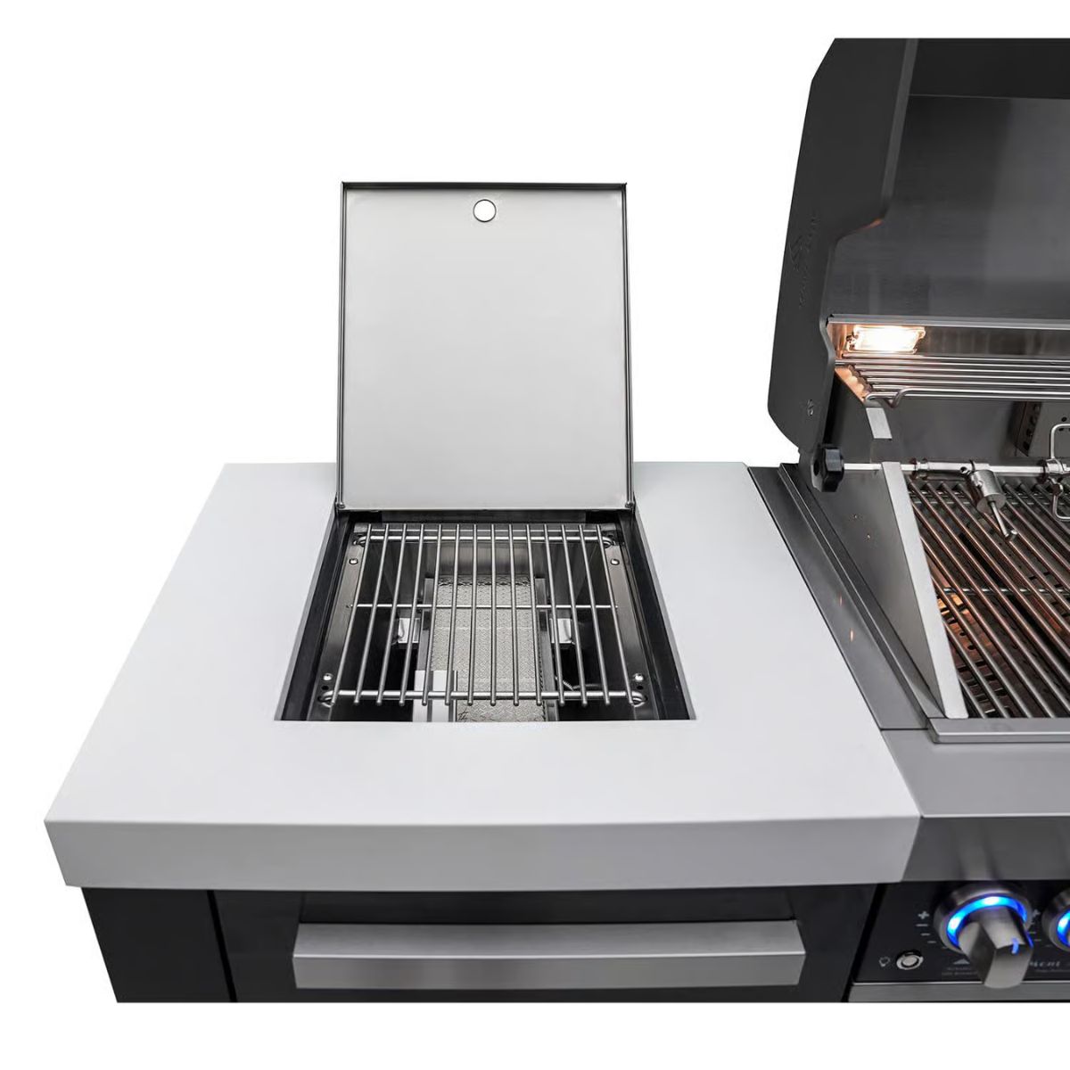 Mont Alpi MAI805-BSS 6 Burner Natural Gas/Propane Grill Black/Silver