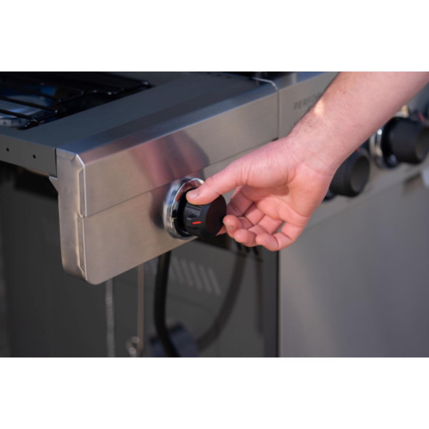 Charbroil Performance Series 4 Burner Liquid Propane Grill Black/Silver