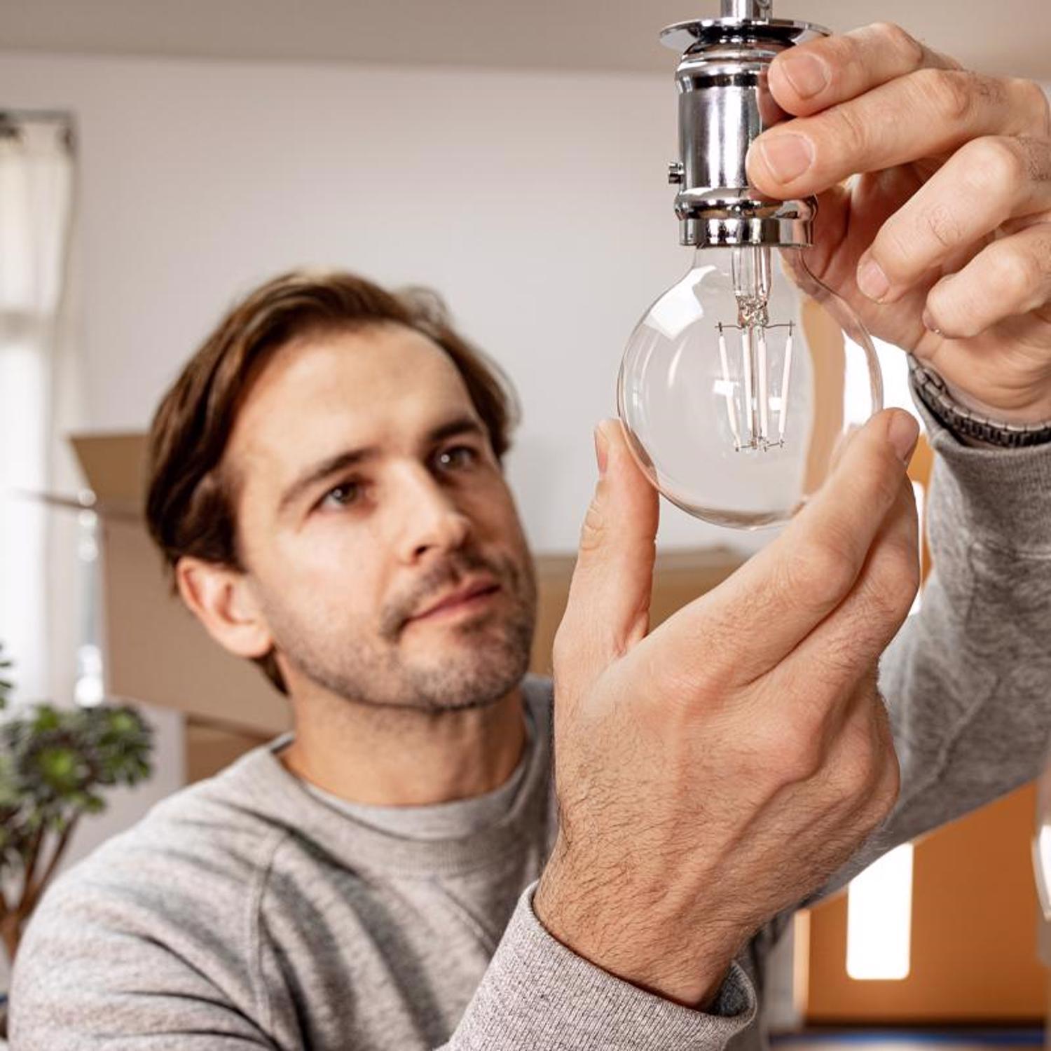 Feit White G16.5 E12 (Candelabra) Filament LED Bulb Daylight 60 Watt Equivalence 2 pk
