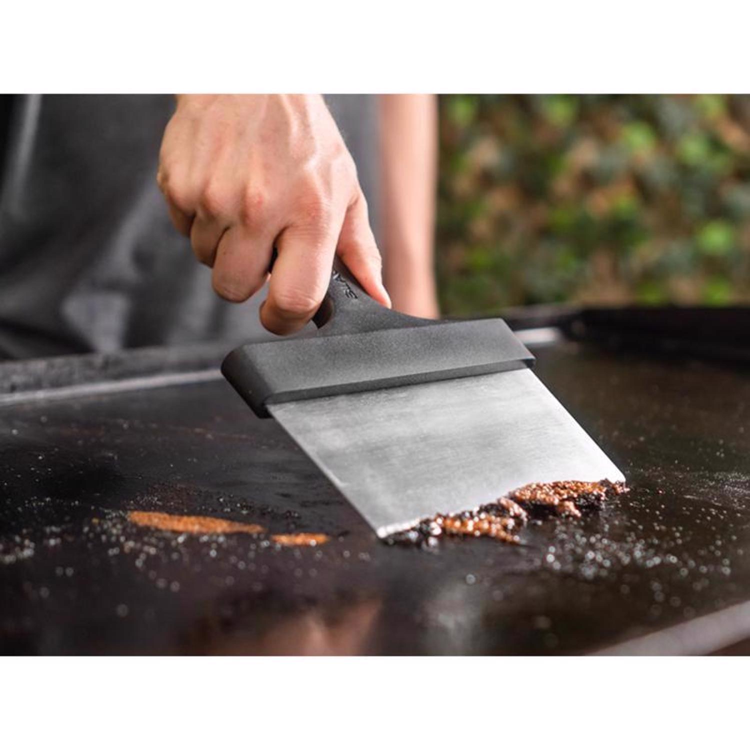 Blackstone Griddle Scraper 5.75 in. H X 9.38 in. L 1 pk