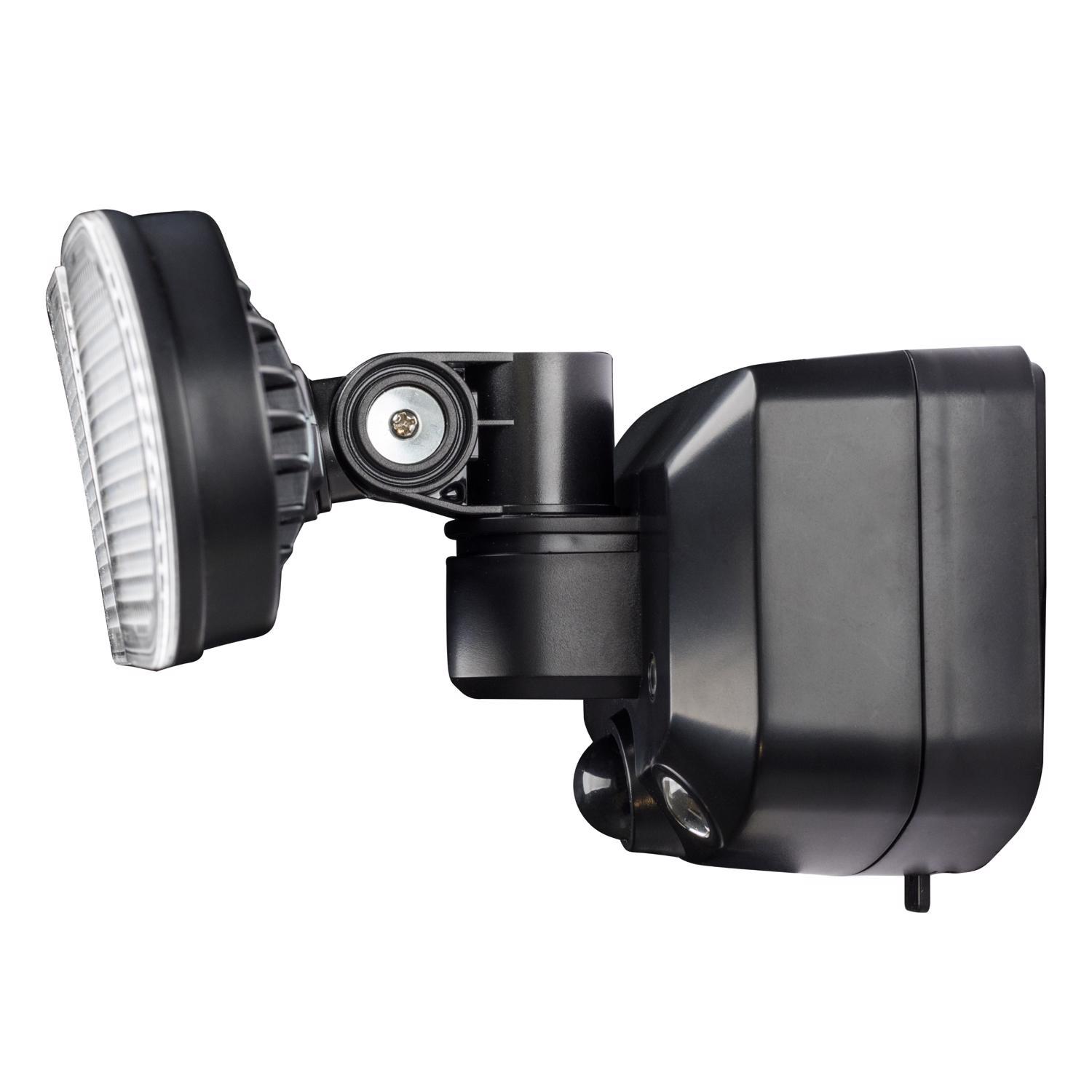 Swann Alpha Motion-Sensing Battery Powered LED Black Security Floodlight