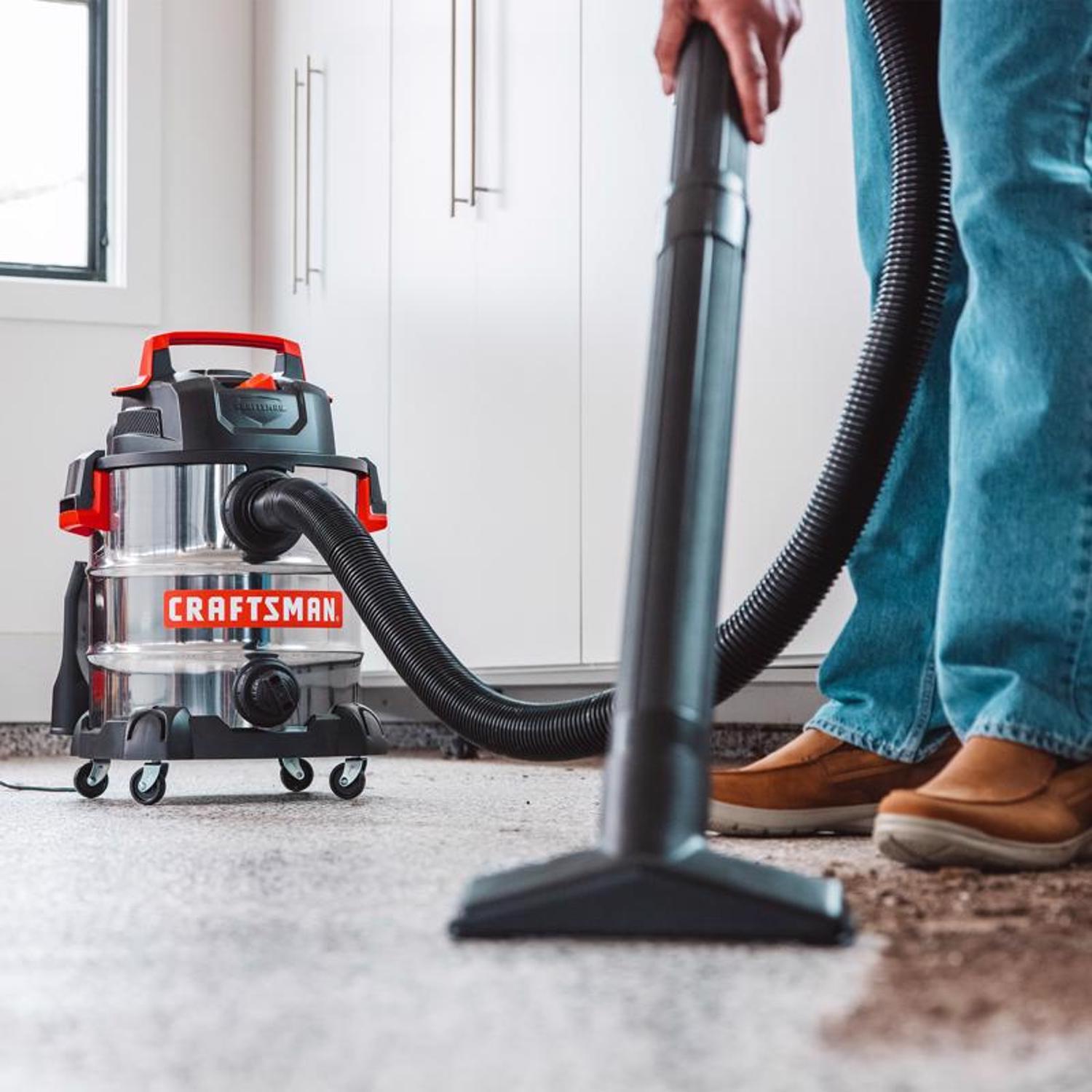 Craftsman 10 gal Corded Wet/Dry Vacuum 120 V 6 HP